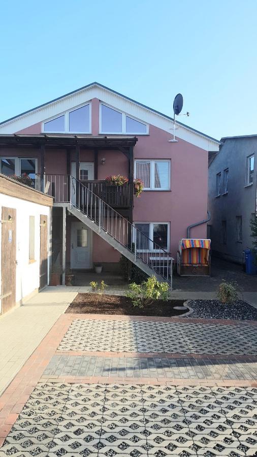 Appartmenthaus Gingst Exterior foto